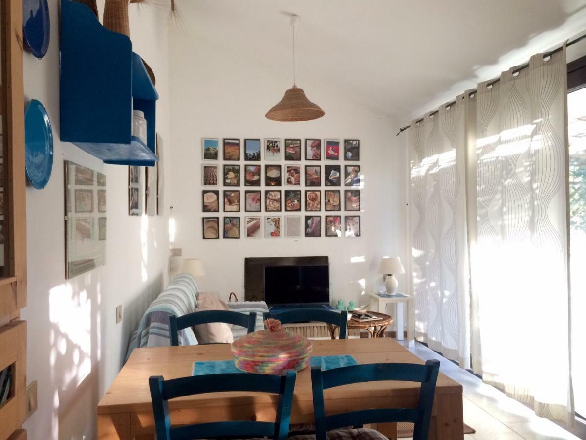 キア Casa Del Mirto Biancoヴィラ エクステリア 写真